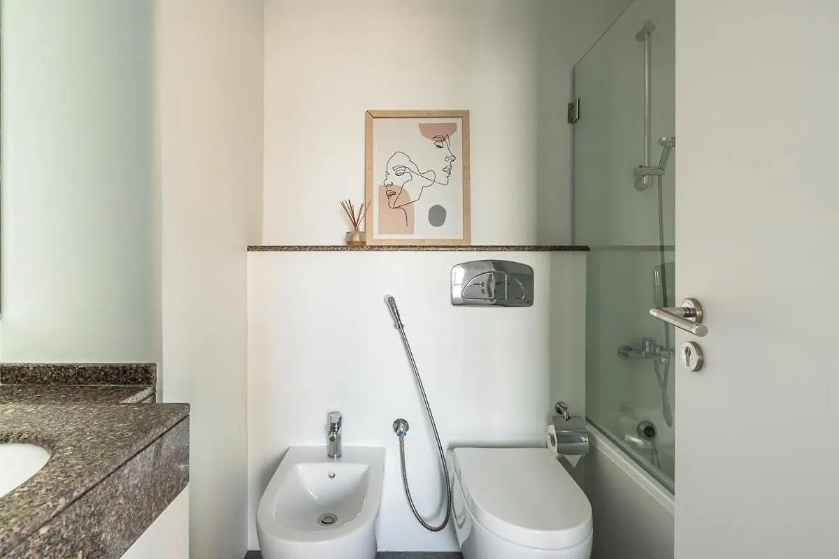 Frank Porter - Bay Central - West Tower Apartment Dubai United Arab Emirates